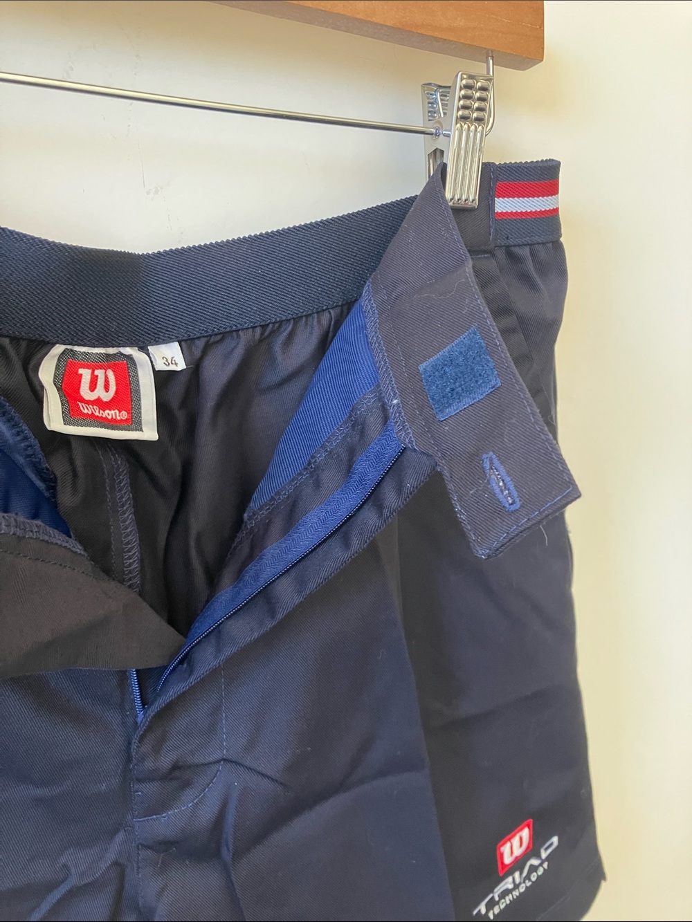 WILSON Men’s Navy Tennis Shorts w/ Red Logo + Striped Waistband Size 34 NWT - Picture 6 of 11
